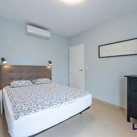 Casa Aluna - 3br Premium Location Higueron * 푸엔히롤라
